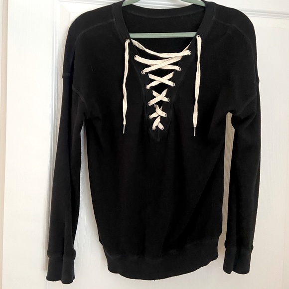 n:PHILANTHROPY Tops - Black tie sweatshirt